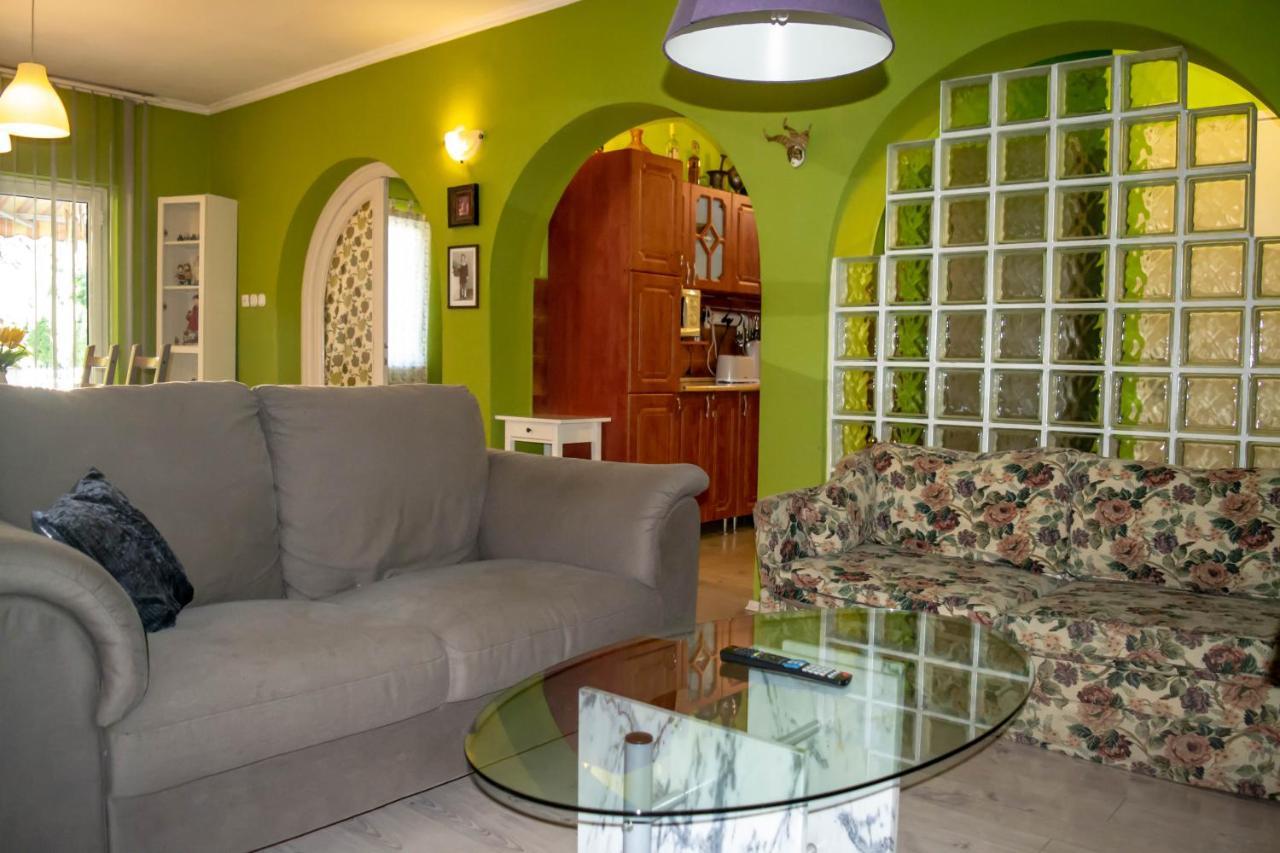 Zsolnay Apartman Сиофок Екстериор снимка